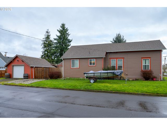 341 Nw 10TH St, Mc Minnville, OR 97128