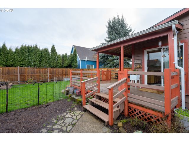 341 Nw 10TH St, Mc Minnville, OR 97128