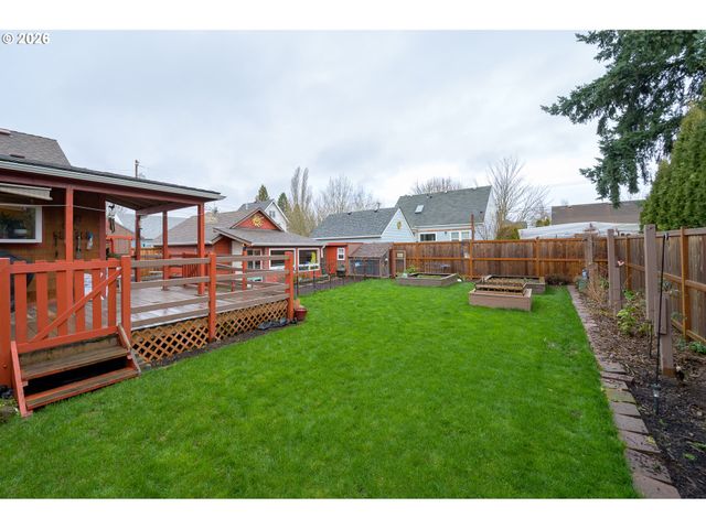 341 Nw 10TH St, Mc Minnville, OR 97128