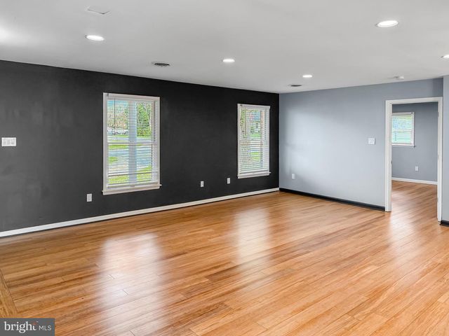 171 EUCLID AVE, Charles Town, WV 25414