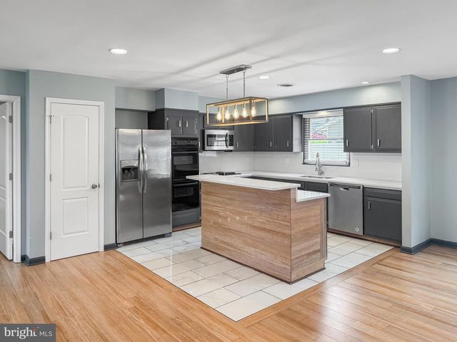 171 EUCLID AVE, Charles Town, WV 25414