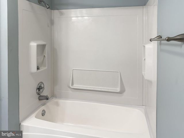 171 EUCLID AVE, Charles Town, WV 25414