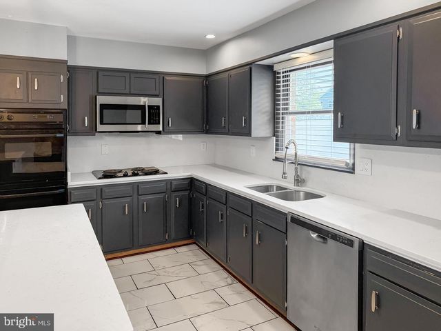 171 EUCLID AVE, Charles Town, WV 25414
