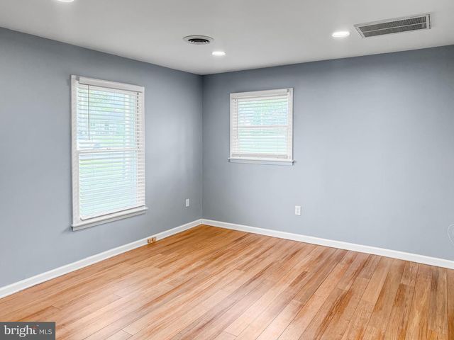 171 EUCLID AVE, Charles Town, WV 25414