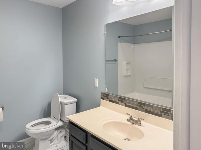 171 EUCLID AVE, Charles Town, WV 25414