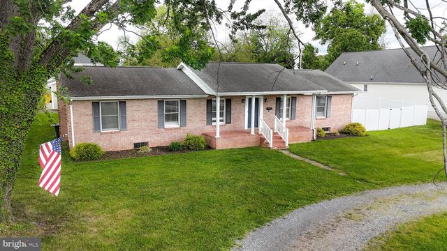 171 EUCLID AVE, Charles Town, WV 25414