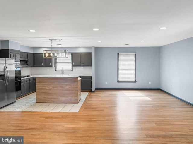 171 EUCLID AVE, Charles Town, WV 25414