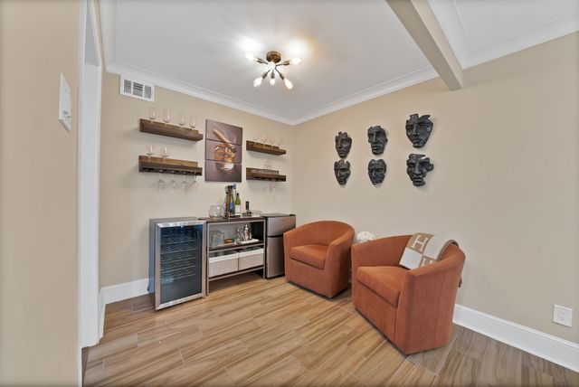 5904 Sandhurst Lane 145, Dallas, TX 75206