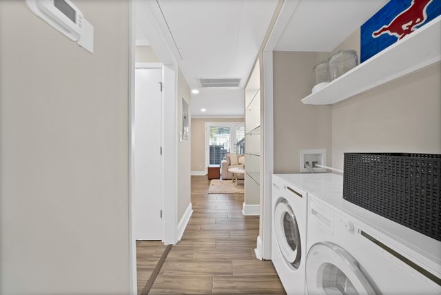 5904 Sandhurst Lane 145, Dallas, TX 75206