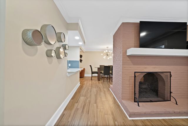 5904 Sandhurst Lane 145, Dallas, TX 75206