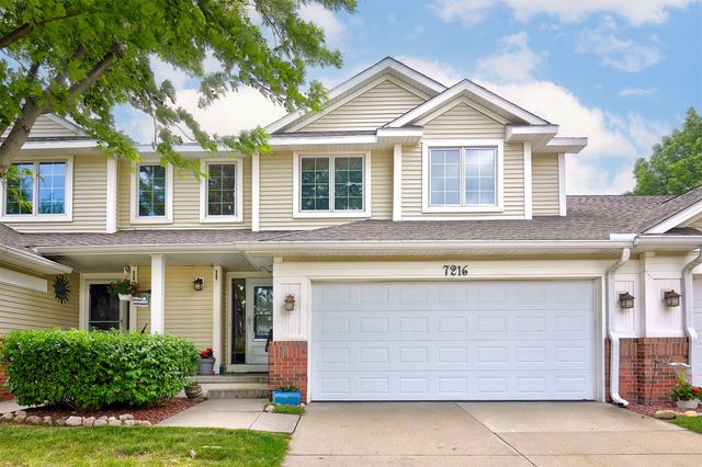 7216 Espanade Street, Johnston, IA 50131