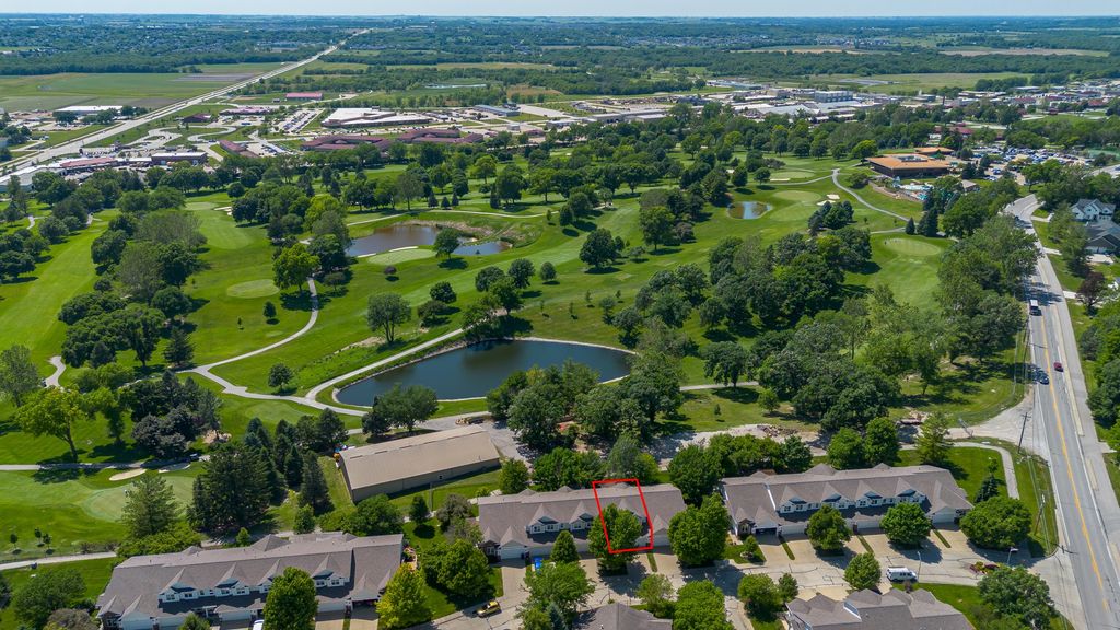 7216 Espanade Street, Johnston, IA 50131