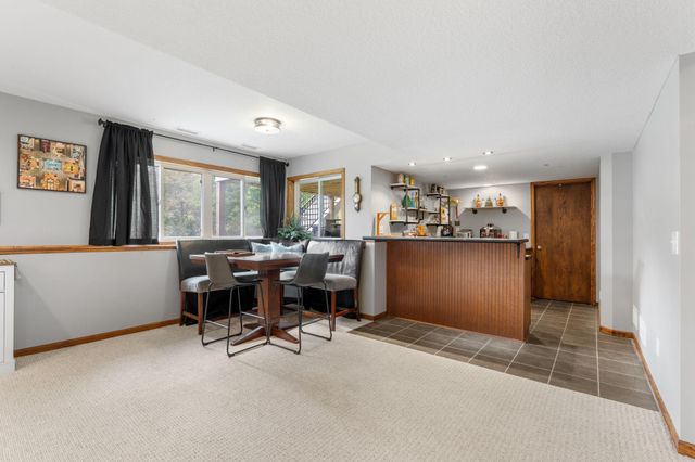 19383 Embers Avenue, Farmington, MN 55024