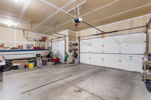 19383 Embers Avenue, Farmington, MN 55024