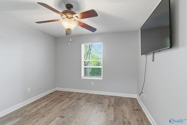 12100 Two Rivers Drive F-3, Athens, AL 35611