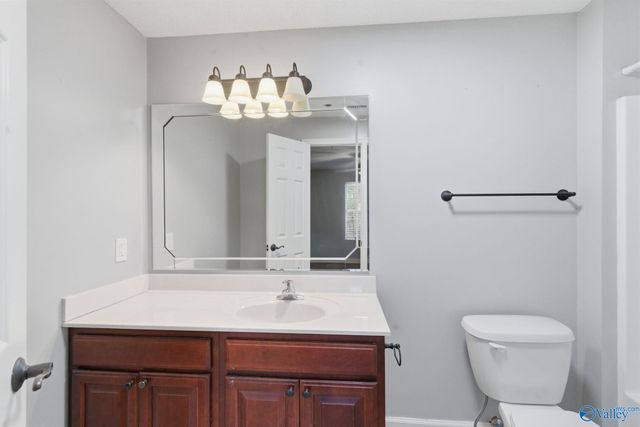 12100 Two Rivers Drive F-3, Athens, AL 35611