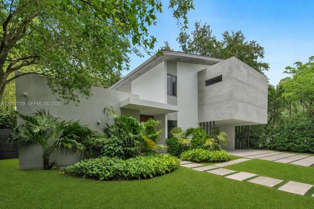 10 Samana Drive, Miami, FL 33133