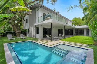 10 Samana Drive, Miami, FL 33133