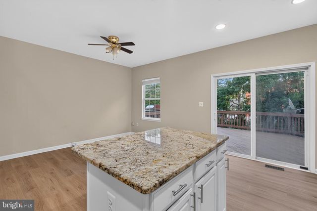 13227 ROLLING PLAINS CT, Herndon, VA 20171