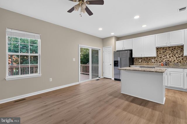13227 ROLLING PLAINS CT, Herndon, VA 20171