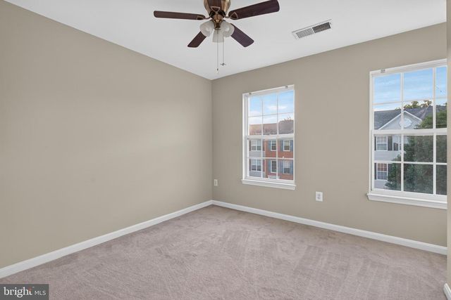 13227 ROLLING PLAINS CT, Herndon, VA 20171