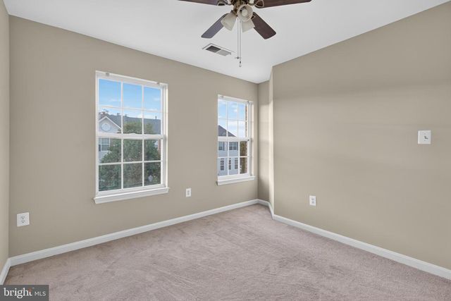 13227 ROLLING PLAINS CT, Herndon, VA 20171