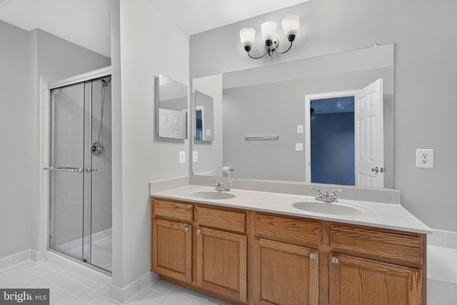 13227 ROLLING PLAINS CT, Herndon, VA 20171