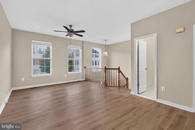 13227 ROLLING PLAINS CT, Herndon, VA 20171
