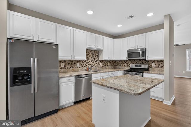 13227 ROLLING PLAINS CT, Herndon, VA 20171