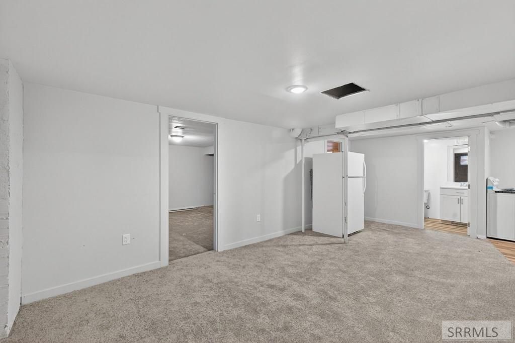 Image 5 of property listing at 295 S Boulevard, Idaho Falls, ID 83401