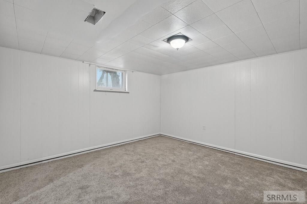 Image 7 of property listing at 295 S Boulevard, Idaho Falls, ID 83401