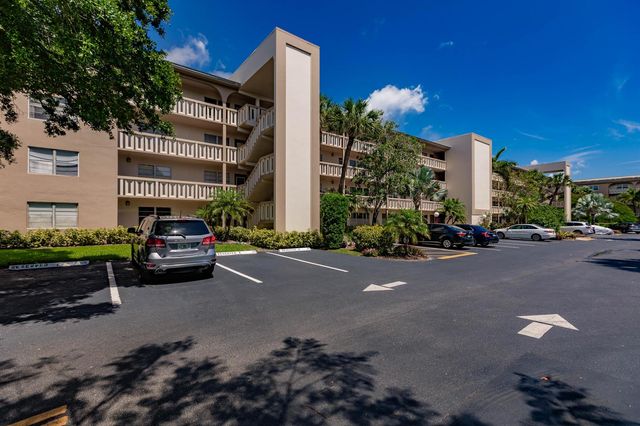4302 Martinique Circle H3, Coconut Creek, FL 33066