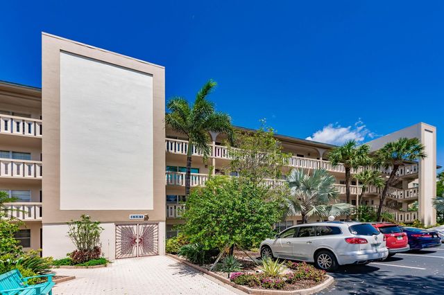 4302 Martinique Circle H3, Coconut Creek, FL 33066