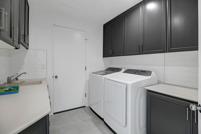 189 White Horse Trail, Palm Desert, CA 92211