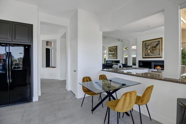 189 White Horse Trail, Palm Desert, CA 92211