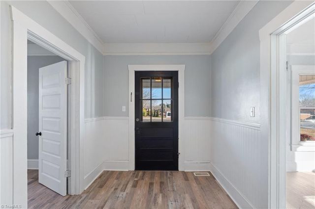 2722 Darrow Road, Walkertown, NC 27051