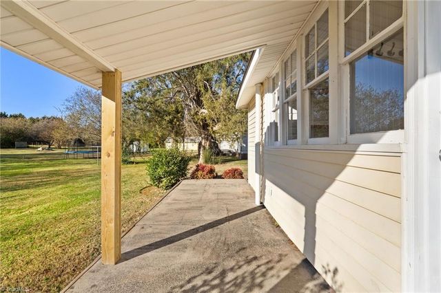 2722 Darrow Road, Walkertown, NC 27051