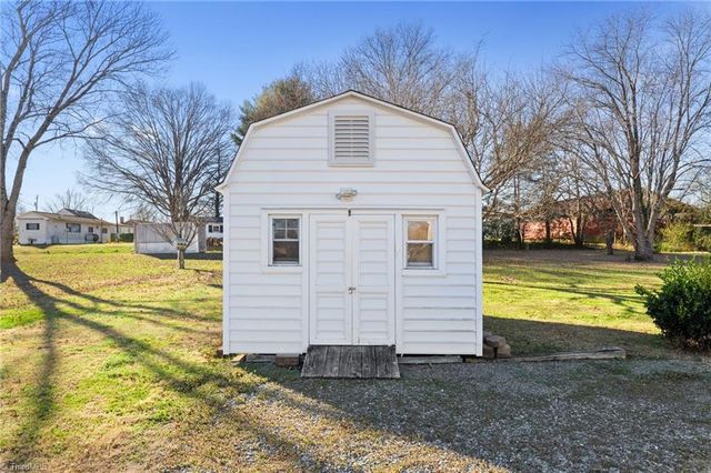 2722 Darrow Road, Walkertown, NC 27051