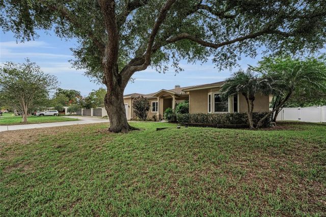 1888 BUGLE LANE, Clearwater, FL 33764