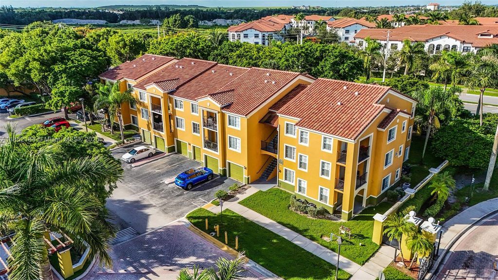2440 E Preserve Way 208, Miramar, FL 33025