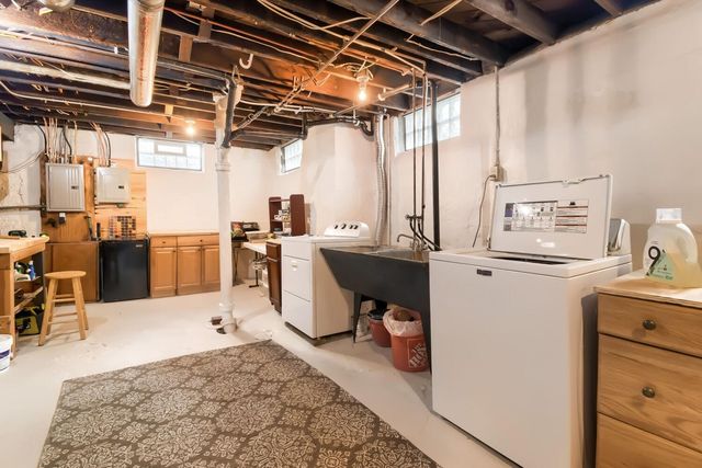 3300 15th Avenue S, Minneapolis, MN 55407