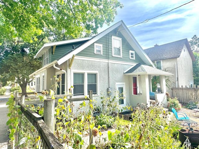 3300 15th Avenue S, Minneapolis, MN 55407