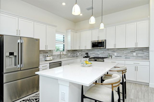 6166 WINDING PINE DRIVE, Nokomis, FL 34275