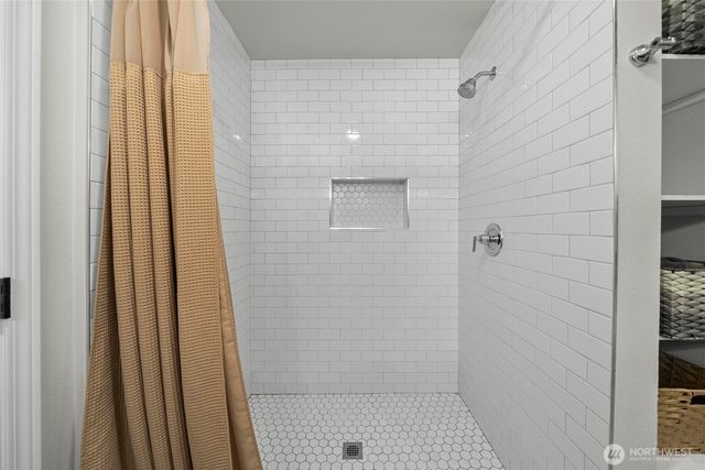 1205 Union Ave, Steilacoom, WA 98388
