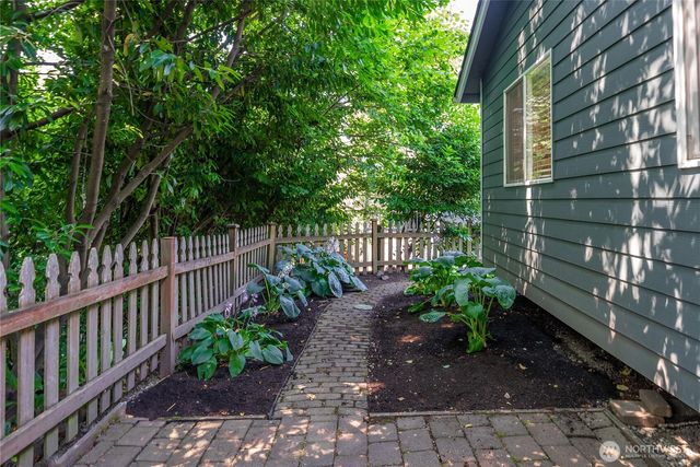 1205 Union Ave, Steilacoom, WA 98388