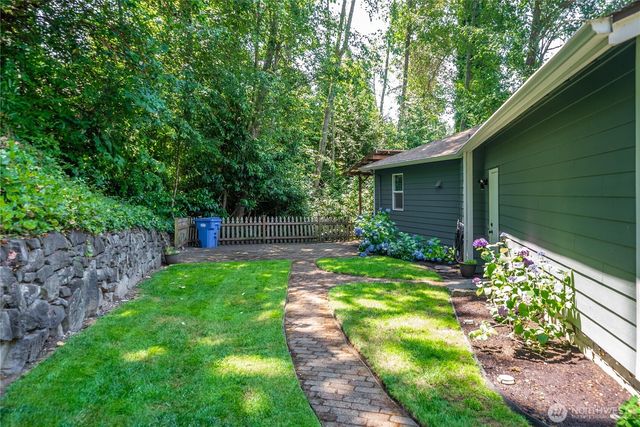 1205 Union Ave, Steilacoom, WA 98388