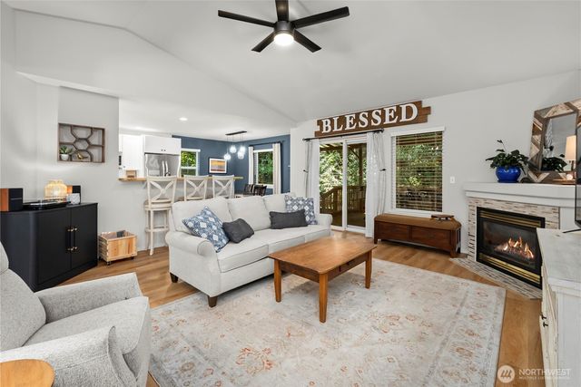 1205 Union Ave, Steilacoom, WA 98388