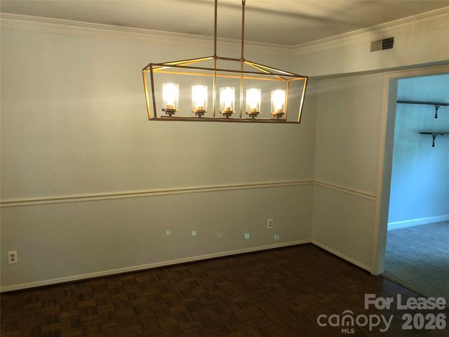 823 Tadlock Place, Matthews, NC 28105