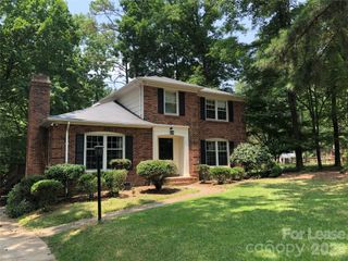 823 Tadlock Place, Matthews, NC 28105