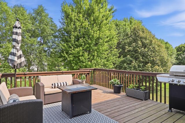 23632 Aspen Drive, Rogers, MN 55374